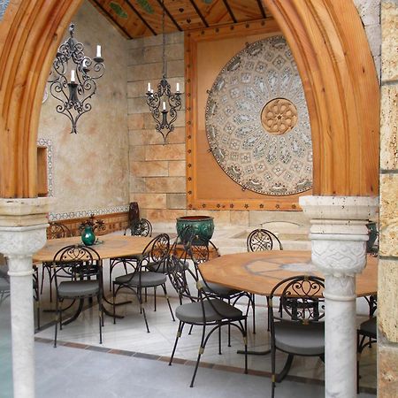 Les Arbousiers Hotell Céret Exteriör bild